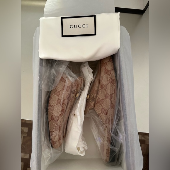 Gucci Women’s Princetown GG Canvas Slipper - Picture 6 of 7